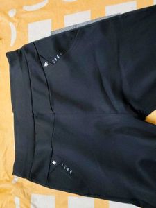Combo:- BLACK tights ,Olive Green Culottes