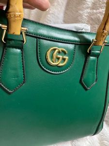 Authentic Gucci Elegant Green Handbag