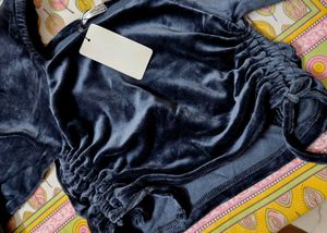 Pink Gropes Brand New Full Sleeves Top With Its Tag