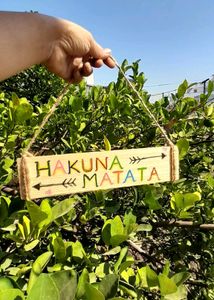 Hanging with quote "Hakuna Matata"