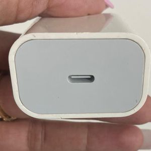 Apple Dock 20W Power Adapted TYPE C