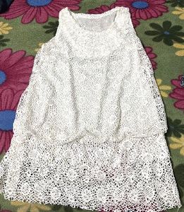 White Lace Sleeveless Dress