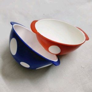 Polka Dots Bowls With Spoons