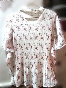 Floral Print V-Neck Top