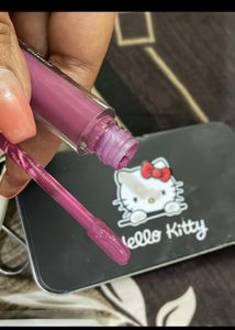 Lipstic +makeup Brush+eyelashes+curler+underarms