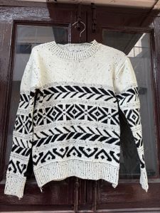 Patterned Knit Pullover