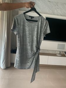 Fix price never worn before grey Shimmer T-shirt