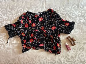 Floral Shrug⭐️