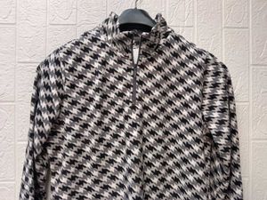 New With Tag Korean Cute Houndstooth Blouse