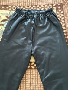 Girls Shiny Synthetic Warm Leggings Have Elastic W