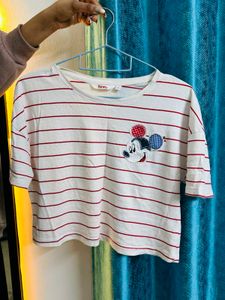 White Boxy Crop Top By Pantaloons