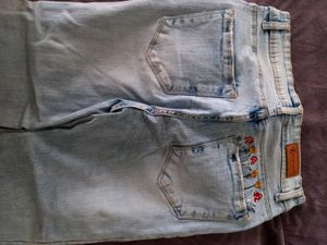 Ripped Wide Leg Jeans