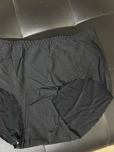 Seamless Black