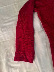 RED CHIKANKARI KURTA SET♥️