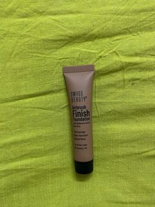 Swiss Beauty Foundation/ Contour