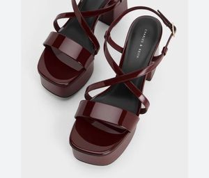 High Heels Maroon ,selling It Due To Size Issues