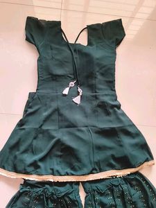 Emerald Green Embroidered Salwar Suit