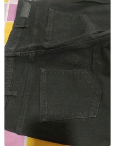 Black Jeans