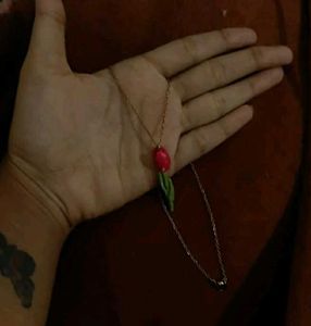Hand Made Rose Pendant Necklace