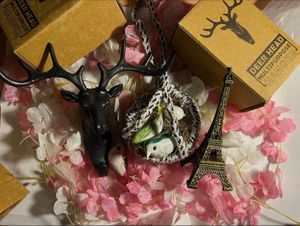 2 Dearhead Hangers & Eiffel Tower, birds Nest Deco