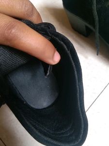Black Boots