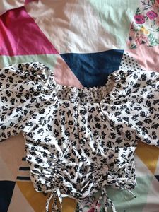 Floral Print Crop Top
