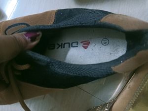 Sneaker For Men Uk 7..Only Wore Once