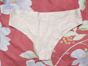 Nude Women&#39;s Underwear
