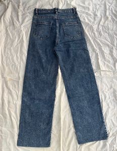 Straight Fit Stylish Denim Blue Jeans