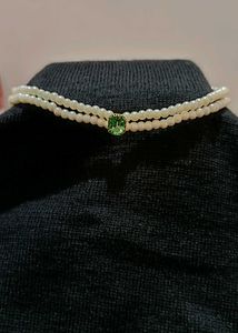 Pearl Choker with Green Stone