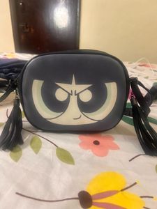 POWERPUFF SLING BAG
