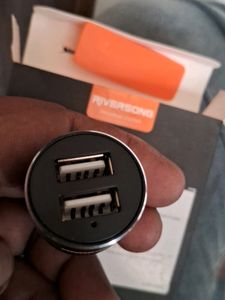 Car Charger Fast Charging Output 5v 2.4A Dual Usb