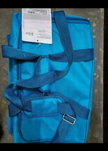 American tourister duffel bag with wheels