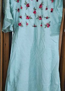 Hand Embroidery Floral Straight Kurta