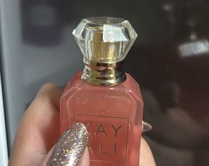 24 Hour Price Drop Kayali Eden Sparkling Lychee