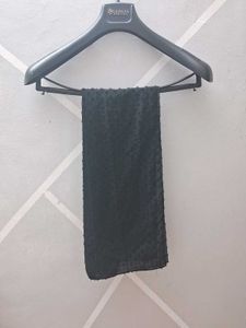 Black Scarf
