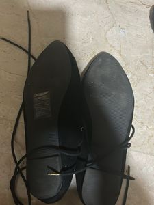 H&amp;M Black Lace-Up Flats