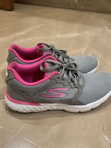 Skechers Grey/pink Sport Shoes