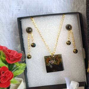 Black &amp; Gold Embroidered Outfit + Jewelry Set