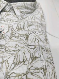 🤍Ocean Touch Floral Shirt🌱