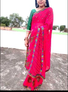 Vintage Embroidered Kurti Set With Saree