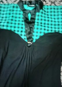 Unique Green &amp; Black Top
