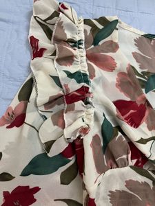Floral Ruffle Long Sleeve Top
