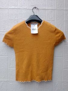 New with tag ZARA Mustard Ribbed Ruffle Top