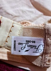 Combo Of 4 Branded Bra Mix Sizes