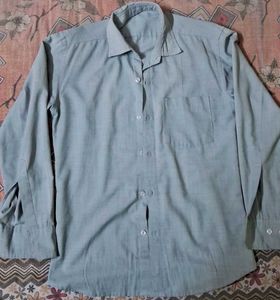 I Am Selling Casual Shirt