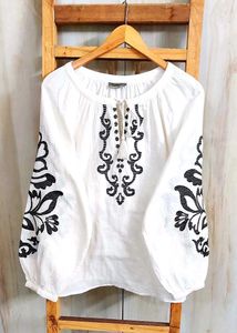 Black Embroidered Peasant Top size-46-48