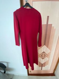 Elegant Red Ruffled Dress