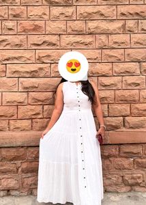 Elegant White Maxi Dress
