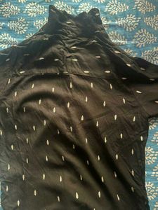 Patterned Black Casual Top